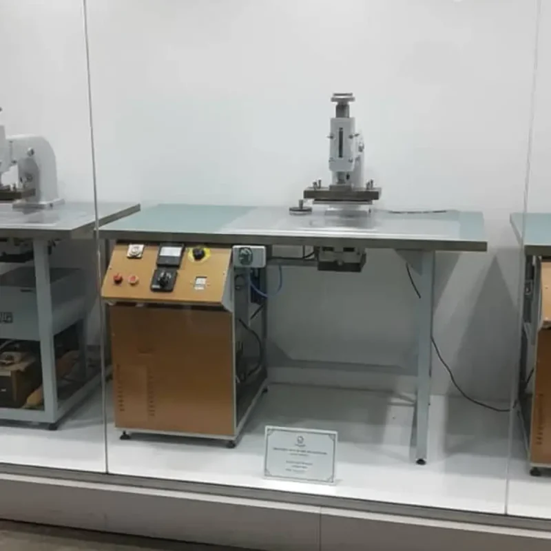 دستگاه دوخت و جوش وکیوم برای تولید جلد دفتر